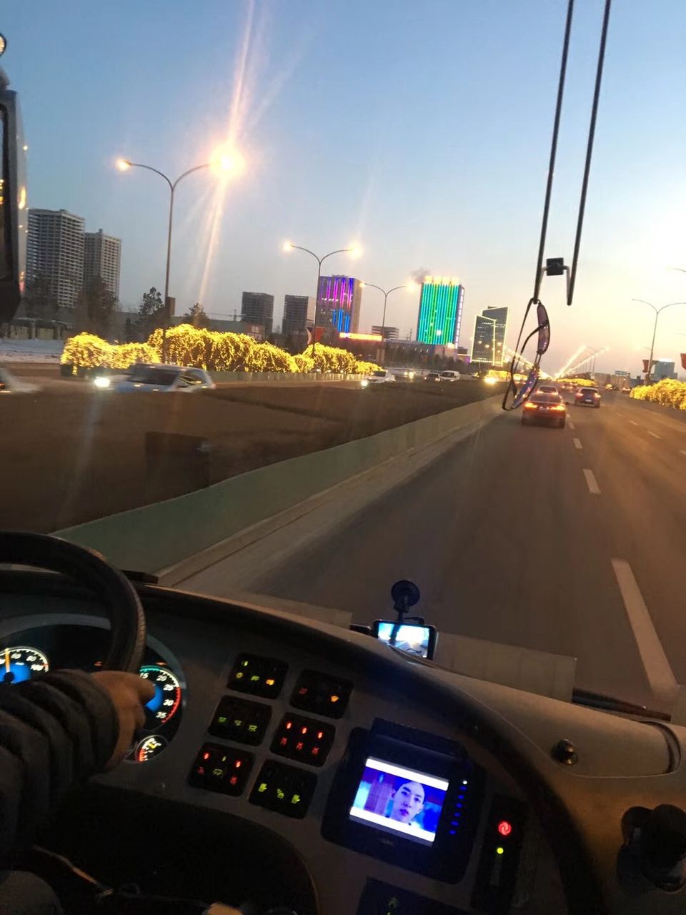 69227430373673959.jpg